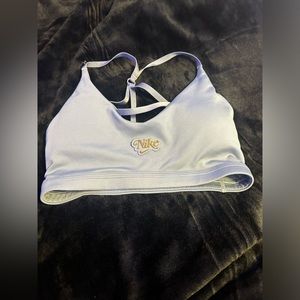 nike sports bra